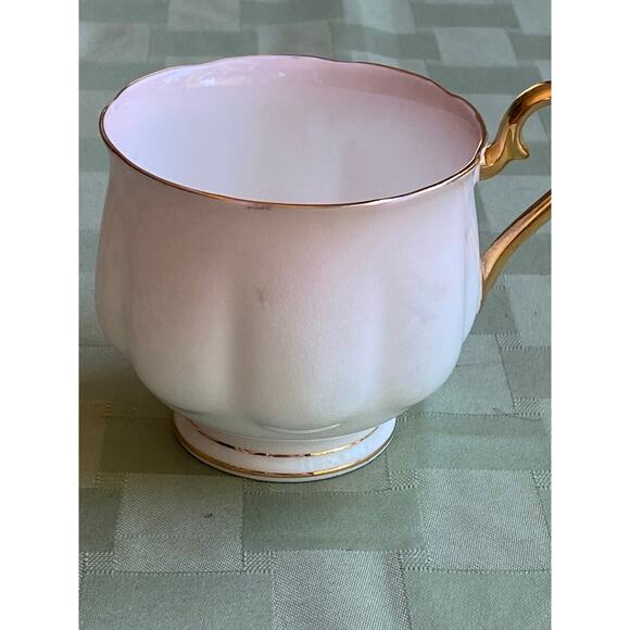Royal Albert Bone China England Pink "Rainbow" Montrose shape TEA CUP. No Saucer - Picture 12 of 12